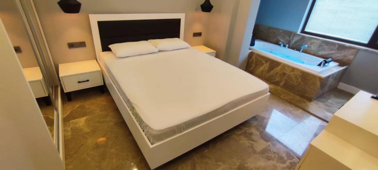 Arya Deluxe Apart Каш Екстер'єр фото